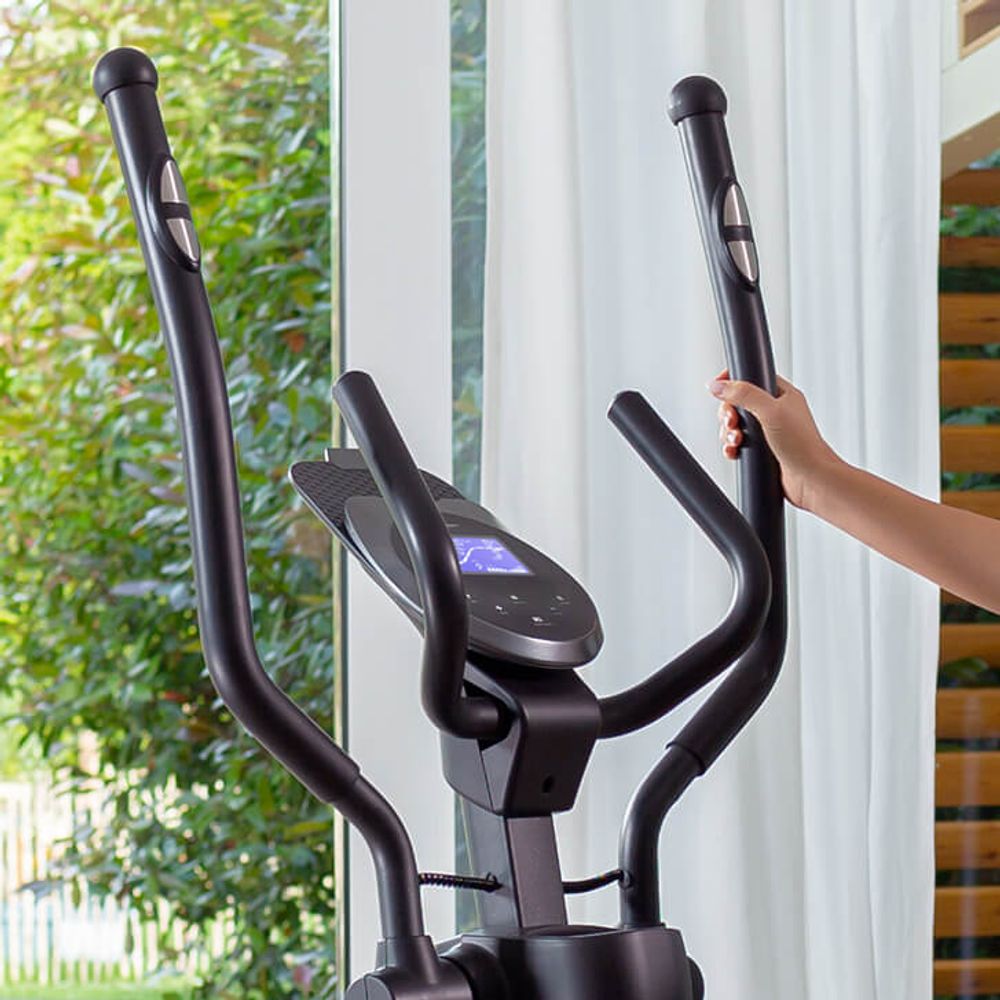 Testvinner Ellipsemaskin / Crosstrainer EL 8000 fra Christopeit